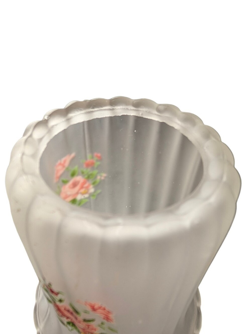 Vintage Westmoreland Frosted Satin Glass Rose Fairy Lamp Shade. SHADE ONLY - Picture 5 of 16